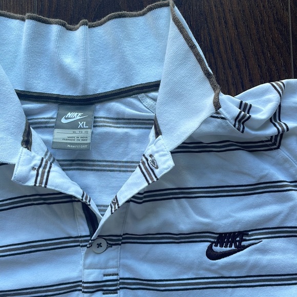 Nike Poloshirt, feel free to contact me to ask questions or Offer :) - Picture 2 of 4